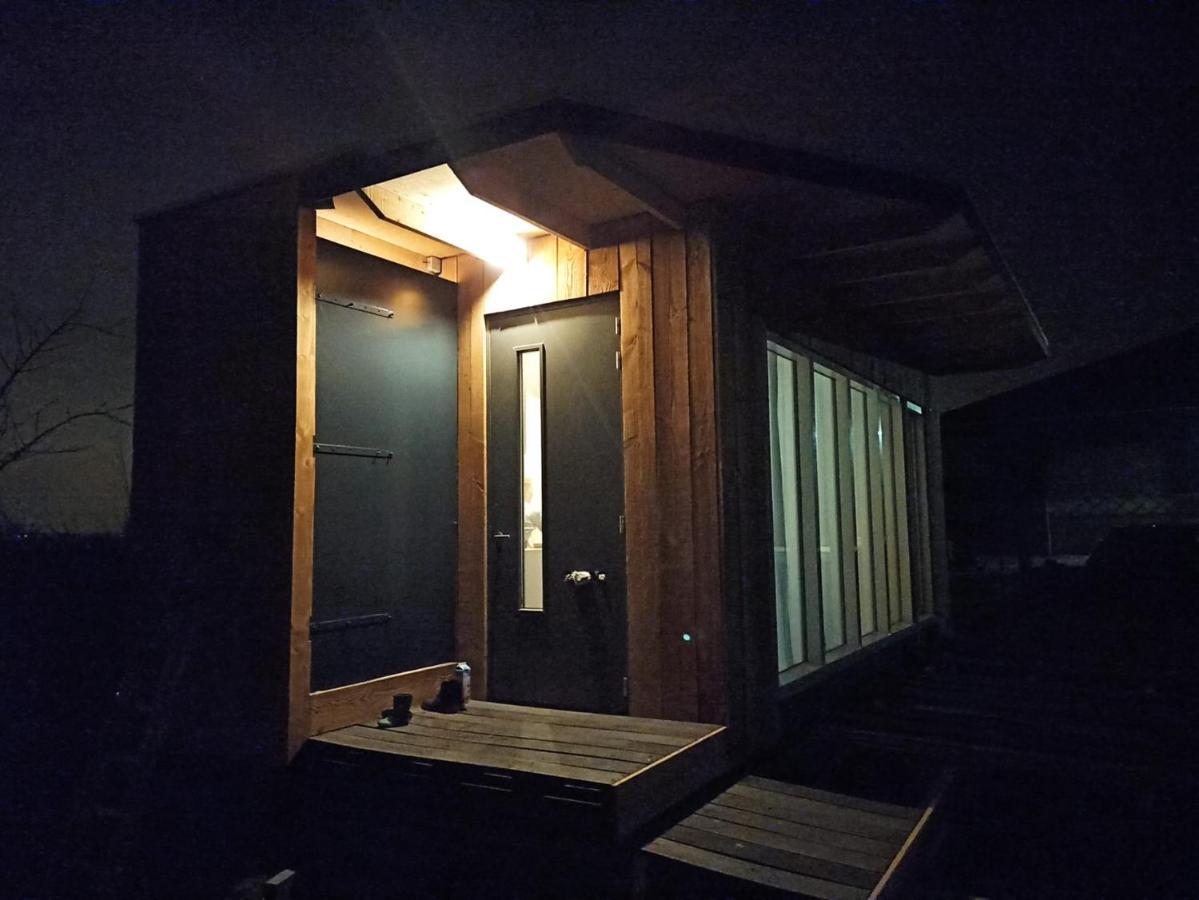 Tiny House Het Polderhuisje Streefkerk Bagian luar foto